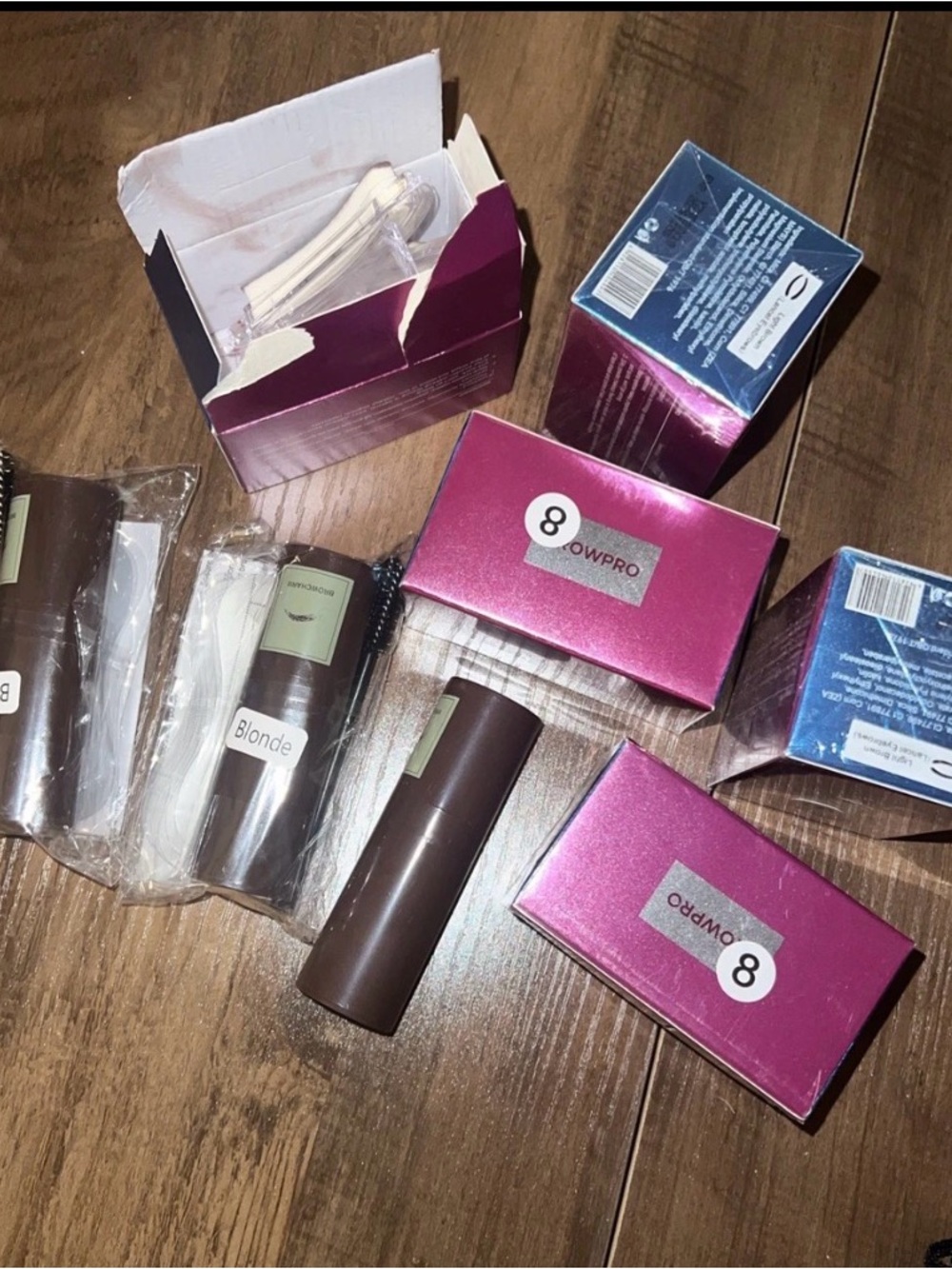 Brand new Browpro Eyebrow Simone Stamp Natural Looking   only one box opened#442